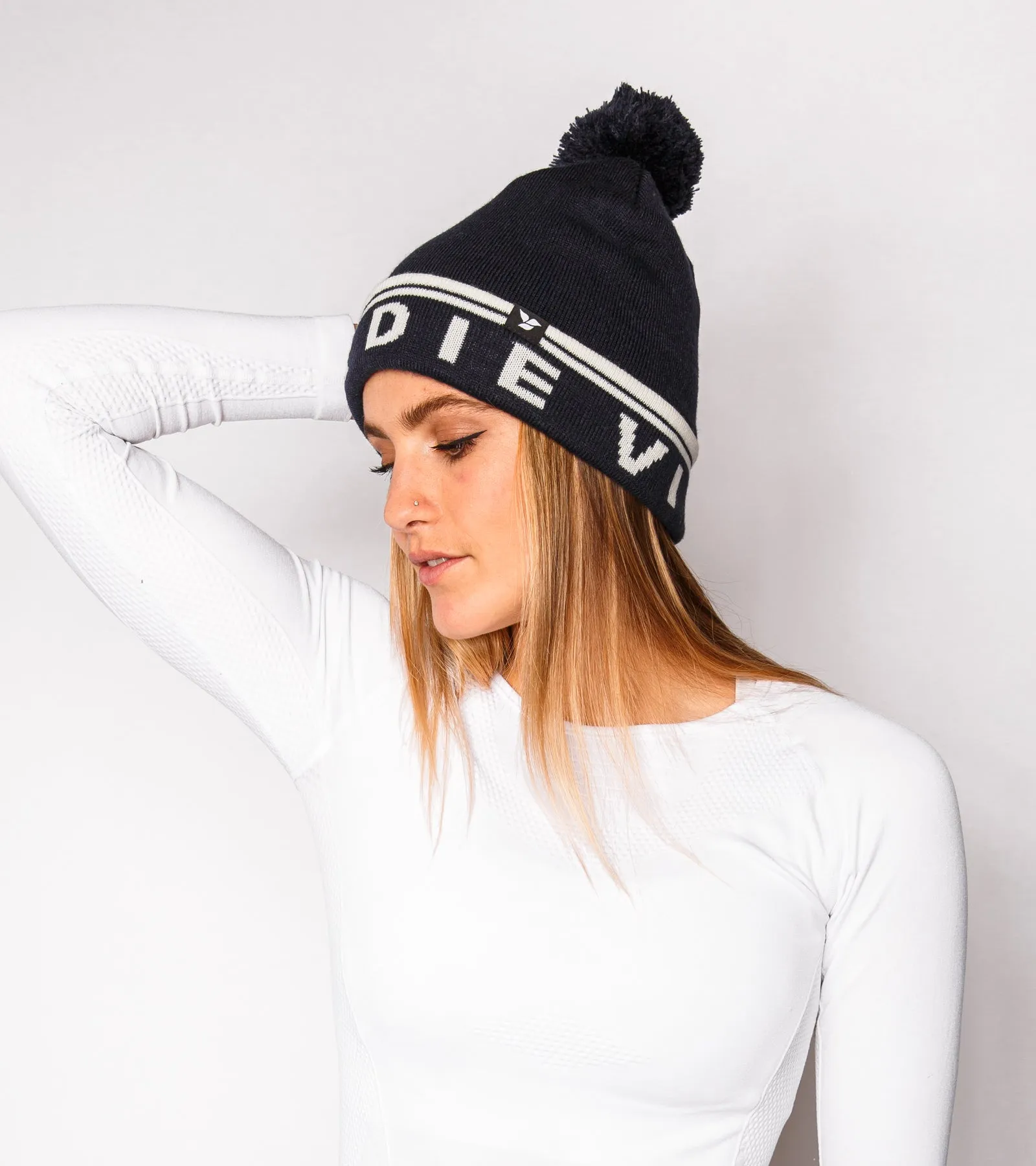 BIRDIE VIBES BEANIE