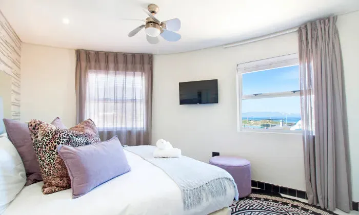 Cape Town: 1 or 2-Night anytime stay for two at 55 on Main Boutique & Spa