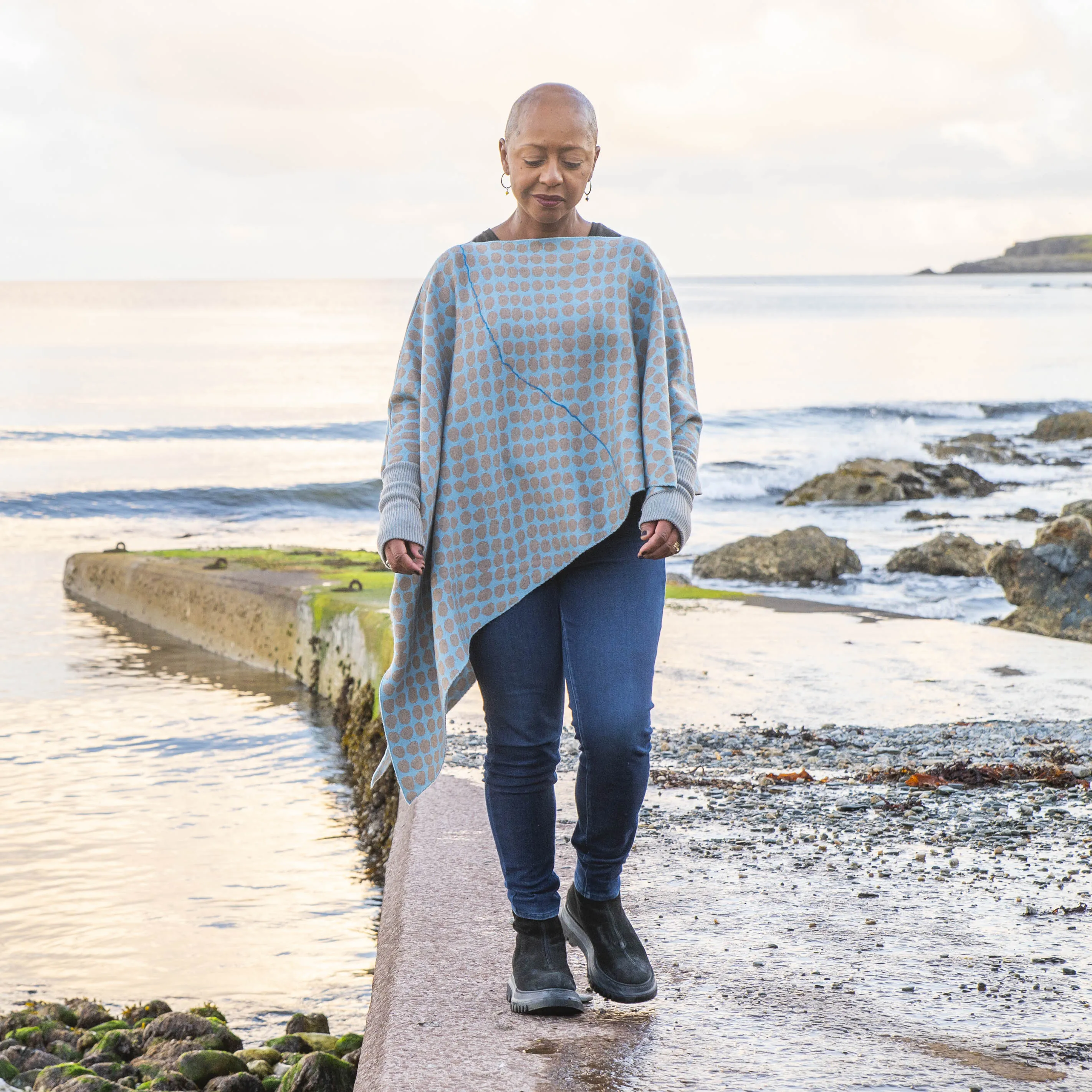 ebb-stanes triangle jumper