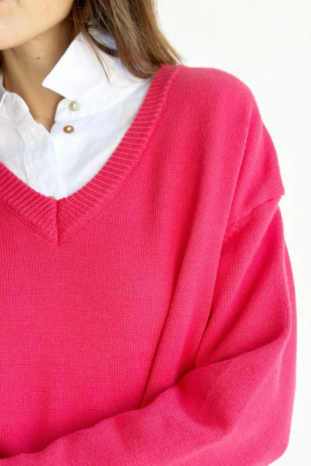 Georgie v-neck - Hot Pink