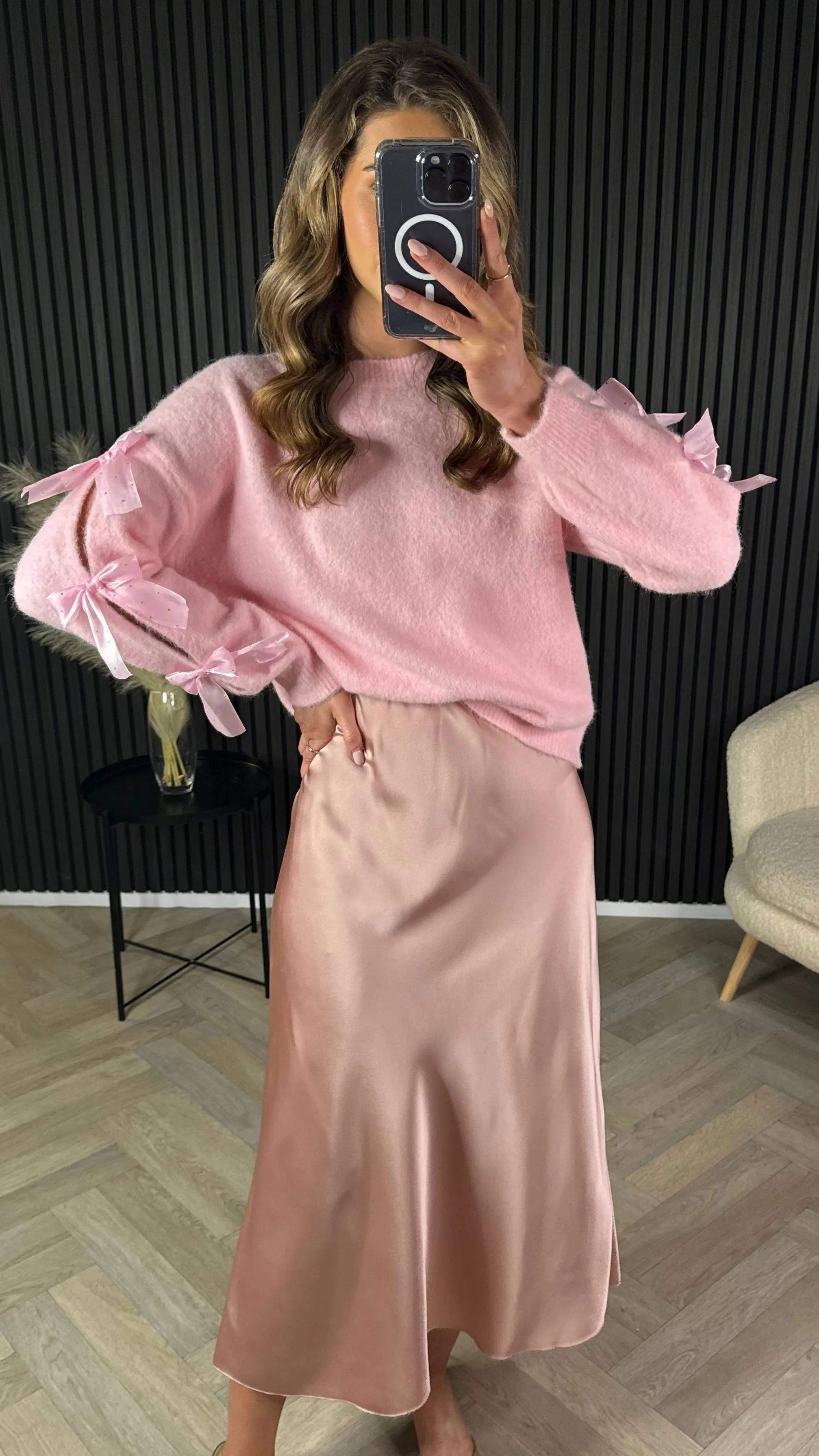 Julie Pink Bow sleeve Detail Jumper