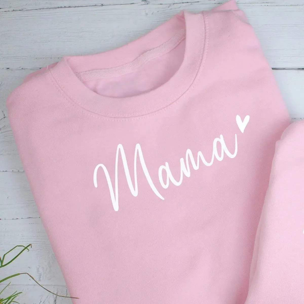 Mama and Mini Sweatshirt, Mum and Daughter Matching, Mama Mini Gifts, Mother&#39;s Day Outfit, Mother Daughter Matching Jumpers, Gift for Mum