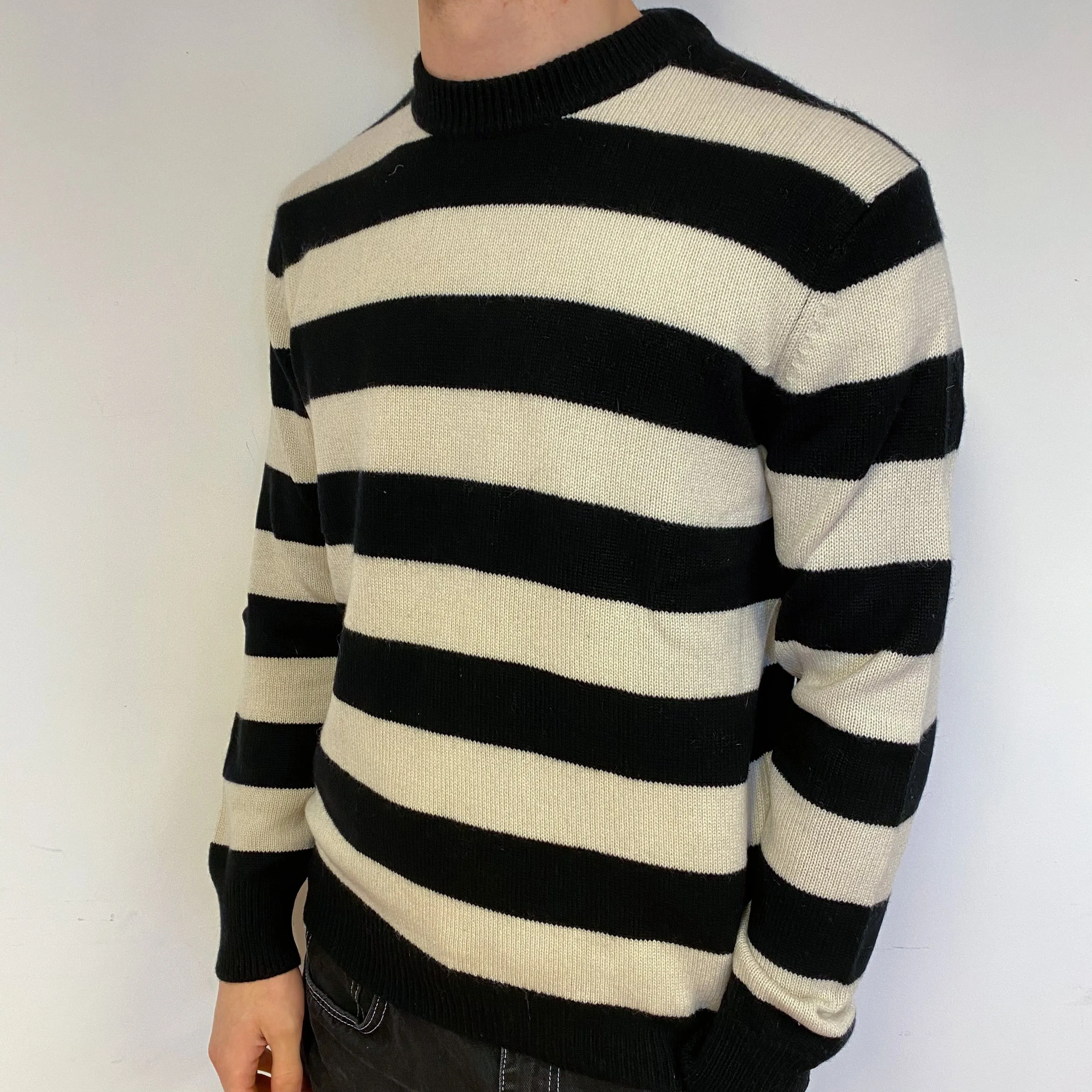 Men’s Designer Striped Cashmere Crew Neck Jumper Medium