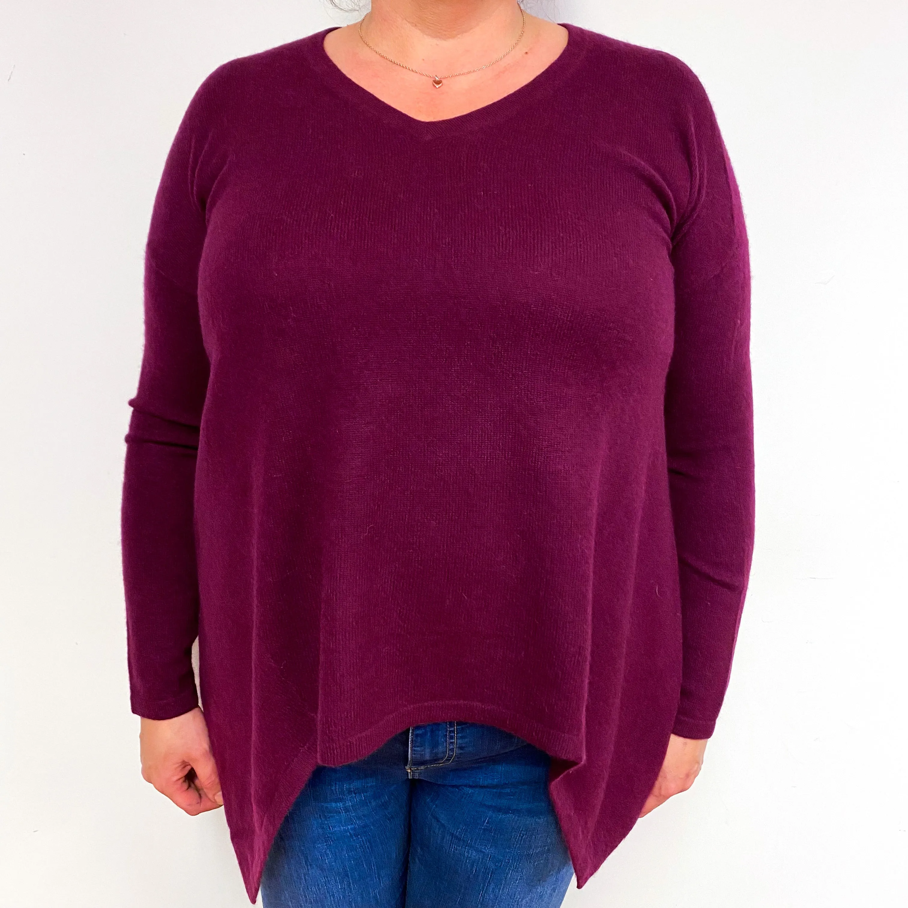 Mulberry Purple Scooped Hem Cashmere  V-Neck Jumper Extra Large
