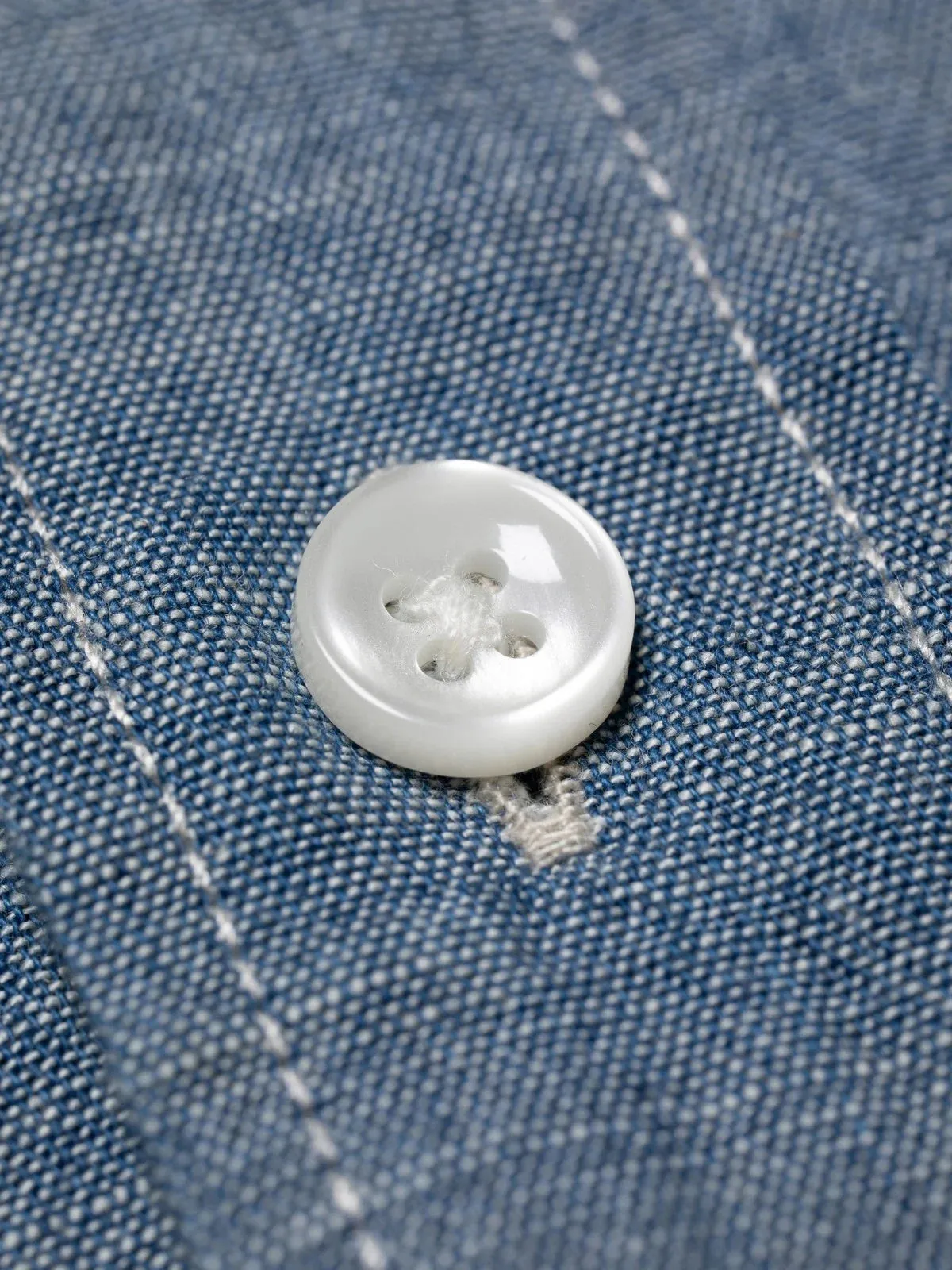 Nudie Jeans George Chambray Shirt: BLUE