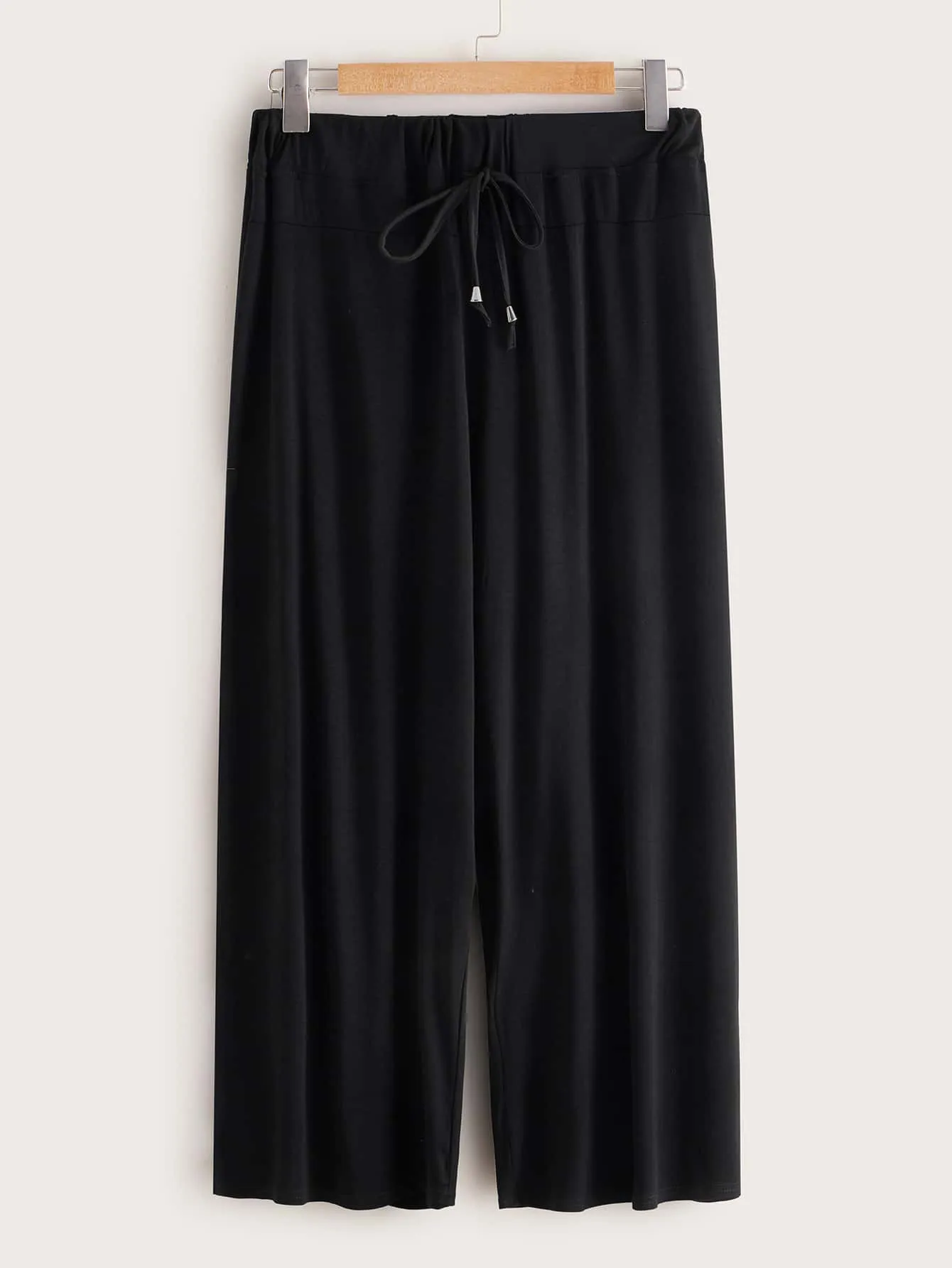 Plain Drawstring Capris Plus Size Sweatpants