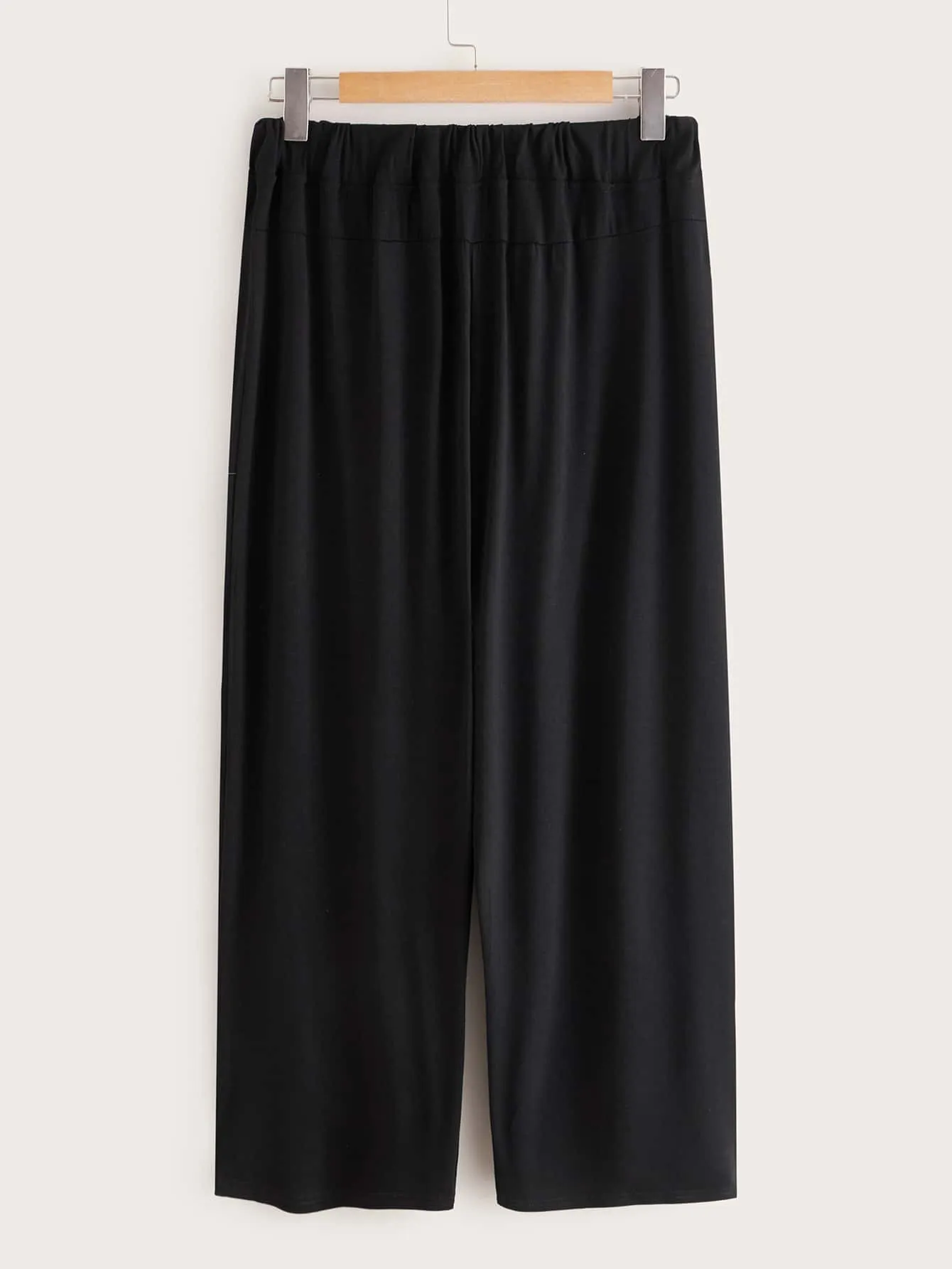 Plain Drawstring Capris Plus Size Sweatpants