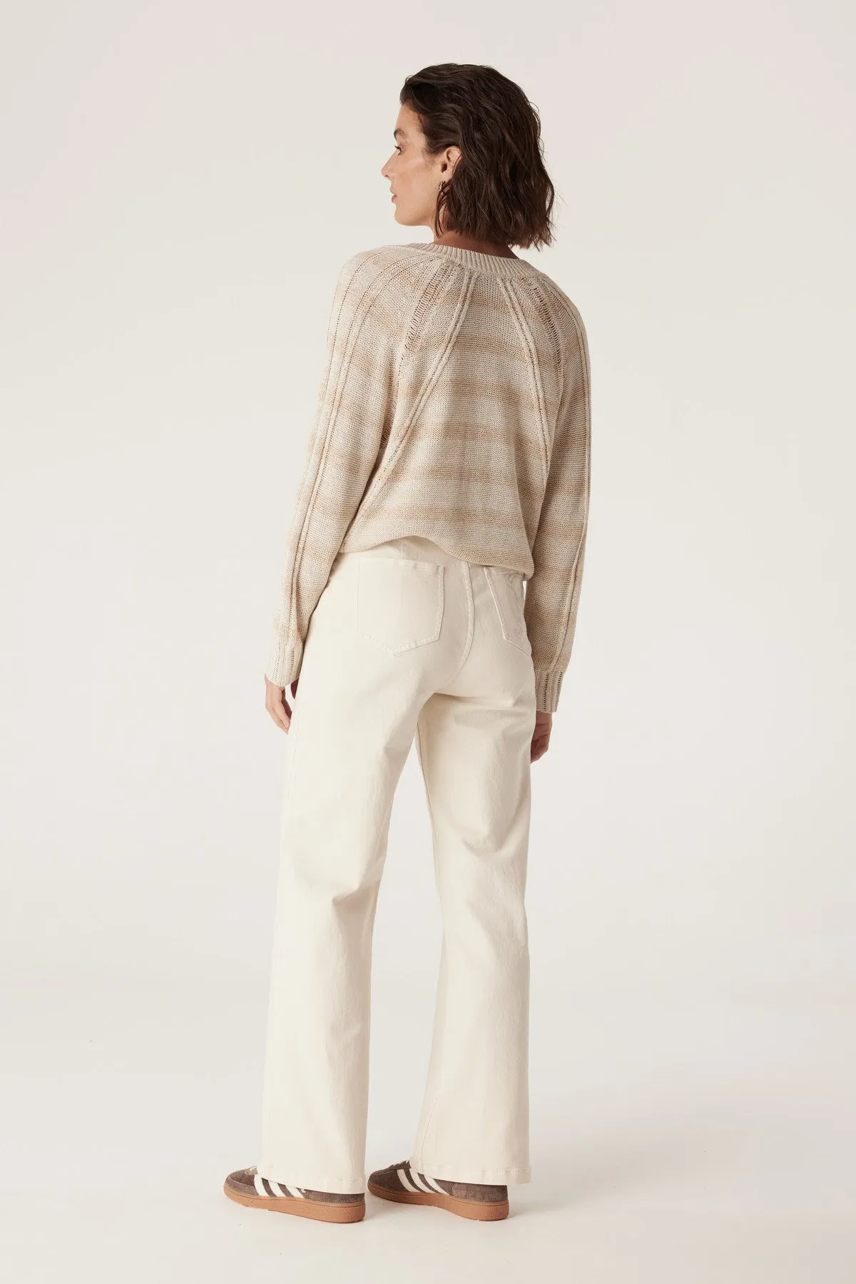 Raffles V Neck Jumper - Natural Stripe