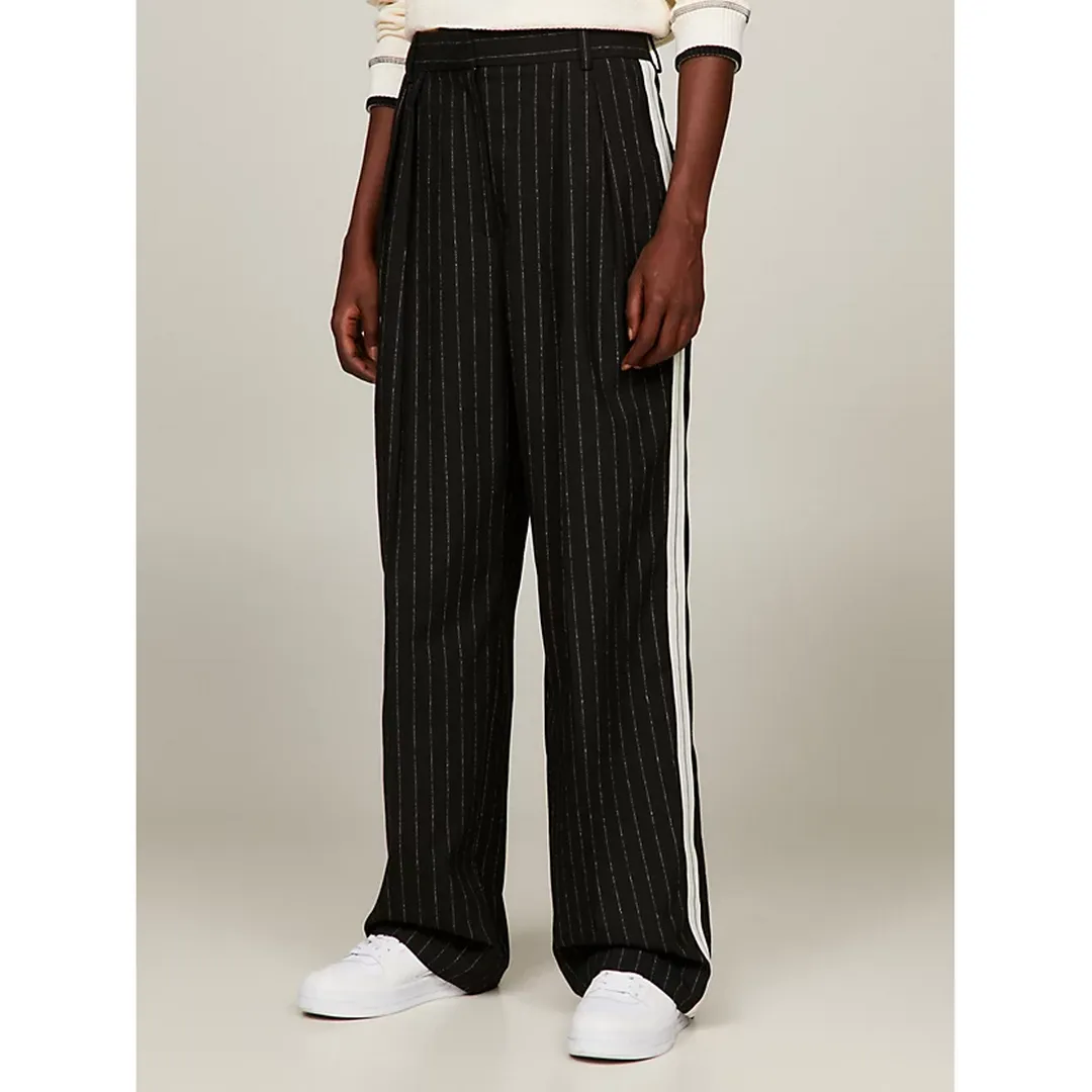 RELAXED STRAIGHT PINSTRIPE PANT
