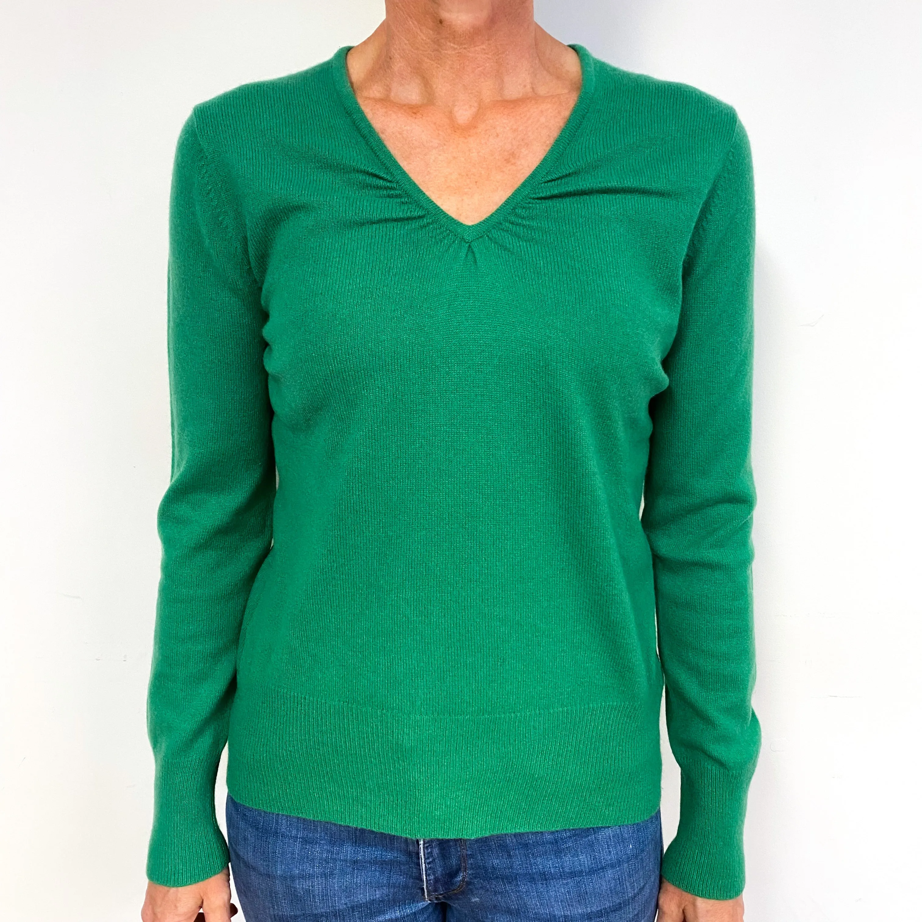 Shamrock Green Pleated Neckline Cashmere V-Neck Jumper Medium