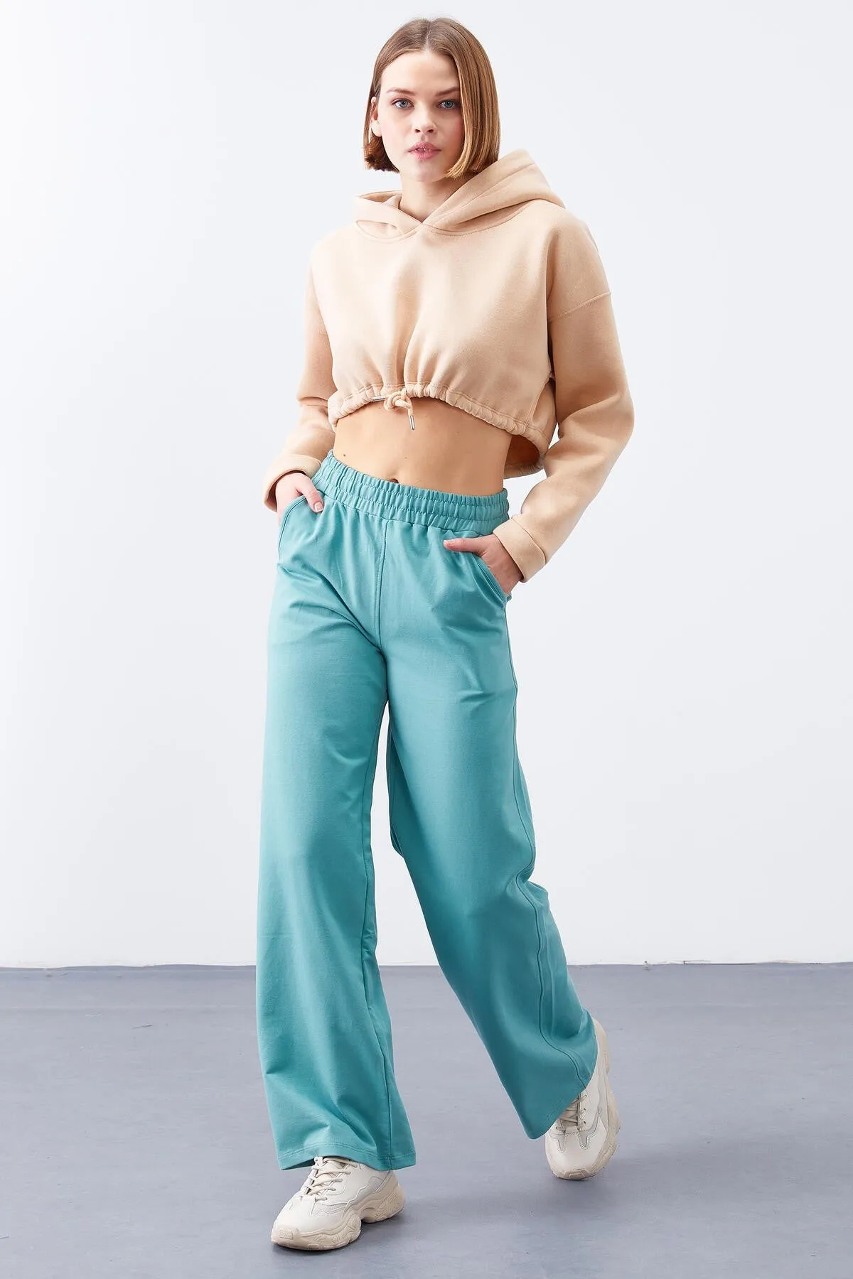 TMY Mint Green High Waisted Pocketed Comfort Fit Wide Leg Women's Sweatpants - 94567 - Lochau